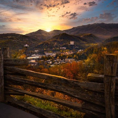 Her Majesty'S Way, Awesome Mtn Views, 1089 Free Tickets Each Paid Day, Dollywood And More Gatlinburg Exterior foto